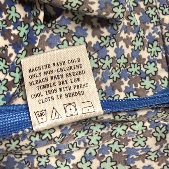 NWOT  Fun Blue Floral Tiered Mini Skirt - Picture 5 of 6